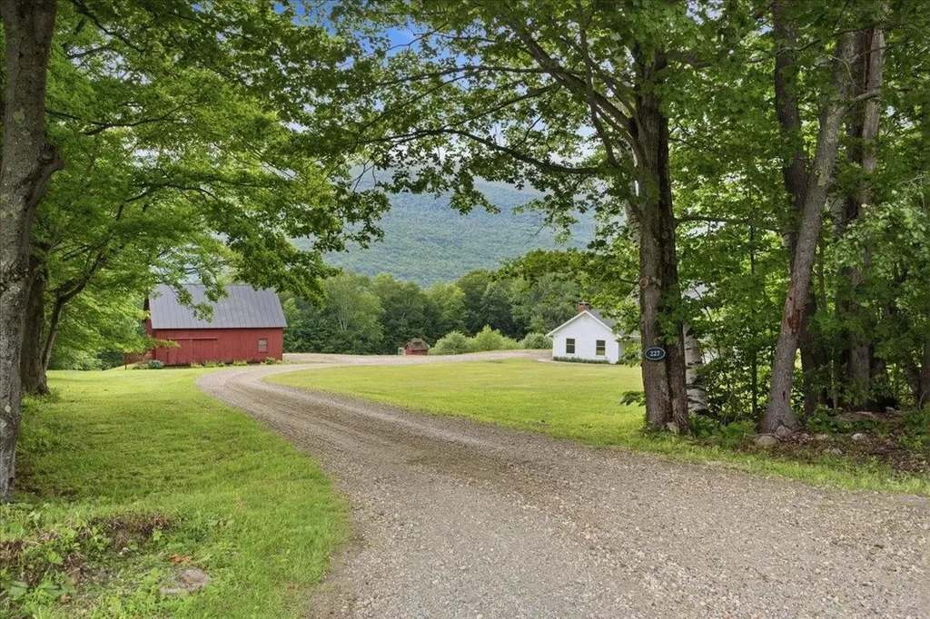 227 Birchstone Lane Dorset VT 05253