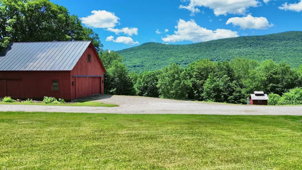 227 Birchstone Lane Dorset VT 05253