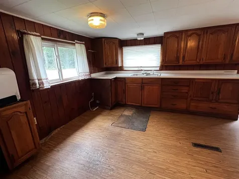 351 Owl Street Campton NH 03223