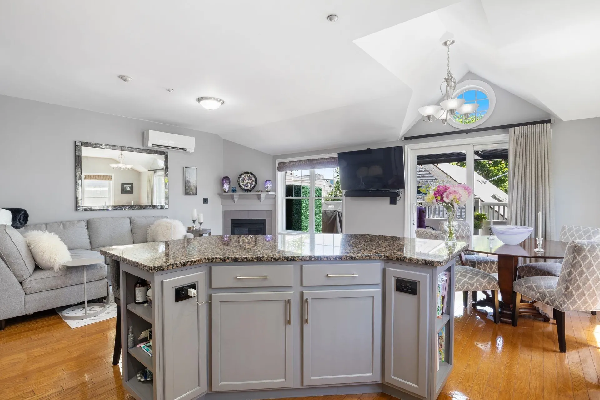 43 Cornwall Street Portsmouth NH 03801