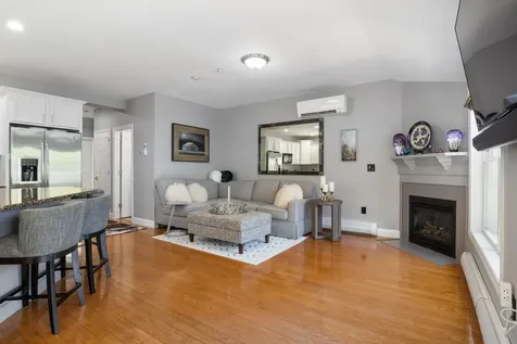 43 Cornwall Street Portsmouth NH 03801