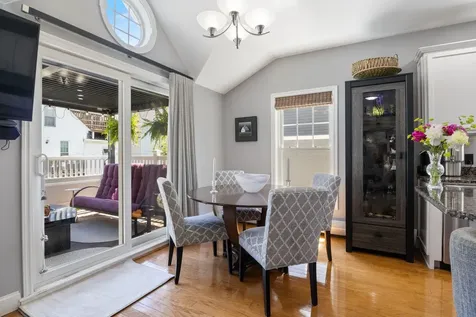 43 Cornwall Street Portsmouth NH 03801