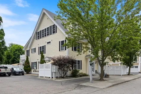 43 Cornwall Street Portsmouth NH 03801