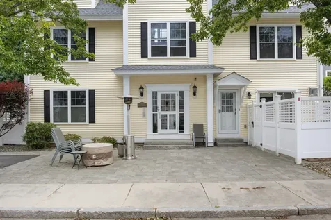 43 Cornwall Street Portsmouth NH 03801