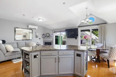 43 Cornwall Street Portsmouth NH 03801