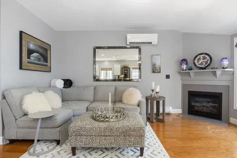 43 Cornwall Street Portsmouth NH 03801