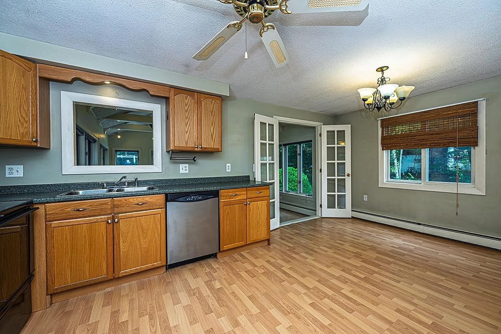 181 High Range Road Londonderry NH 03053