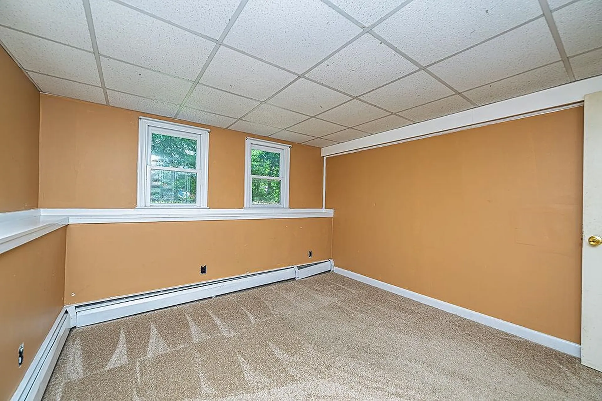 181 High Range Road Londonderry NH 03053