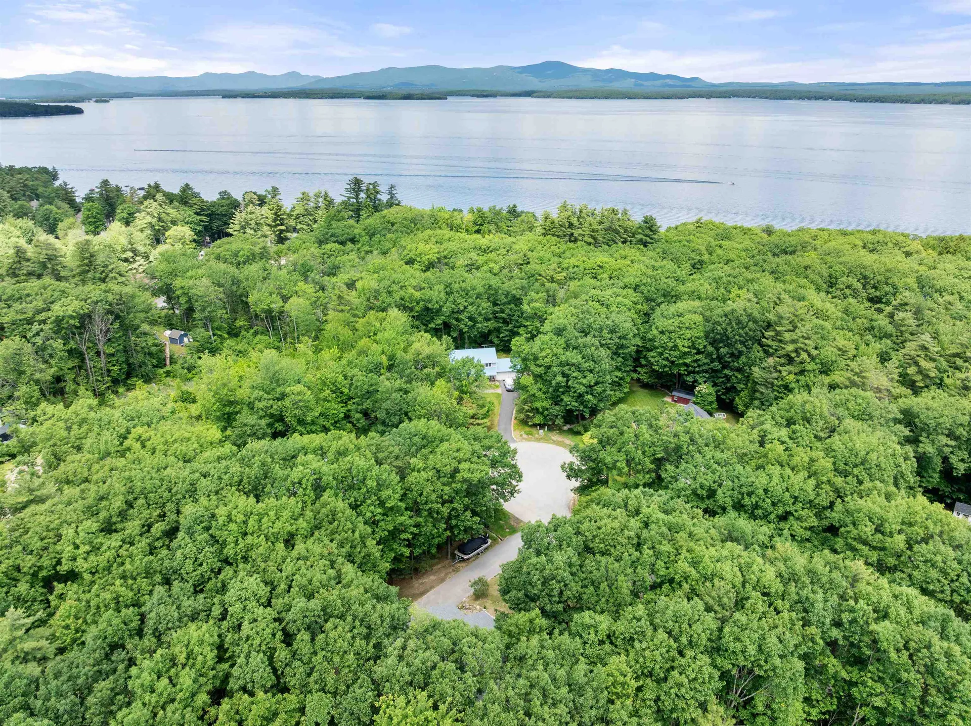 12 Stonegate Court Gilford NH 03249