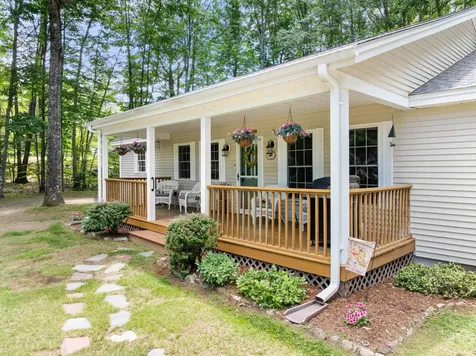 12 Stonegate Court Gilford NH 03249