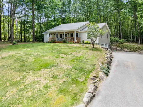 12 Stonegate Court Gilford NH 03249