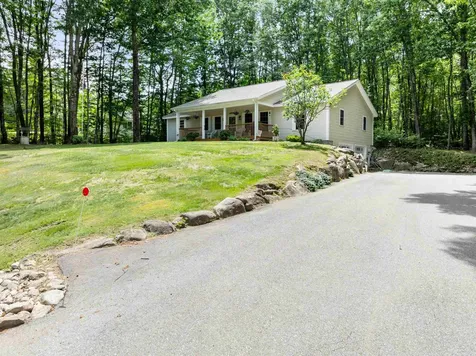 12 Stonegate Court Gilford NH 03249