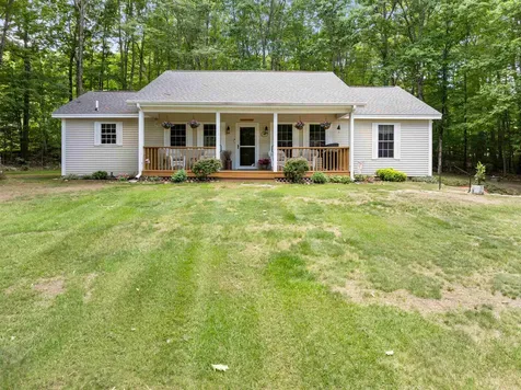 12 Stonegate Court Gilford NH 03249
