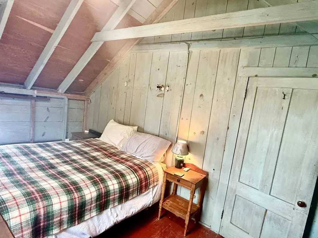 50 Linfield Lane Chesterfield NH 03462