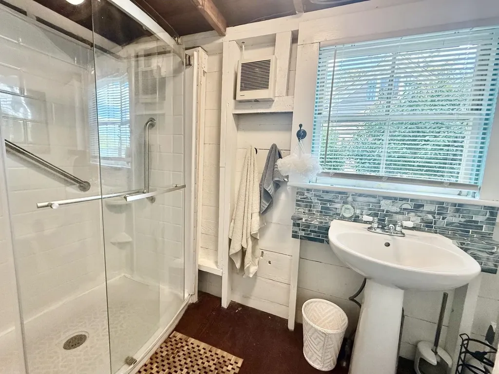 50 Linfield Lane Chesterfield NH 03462