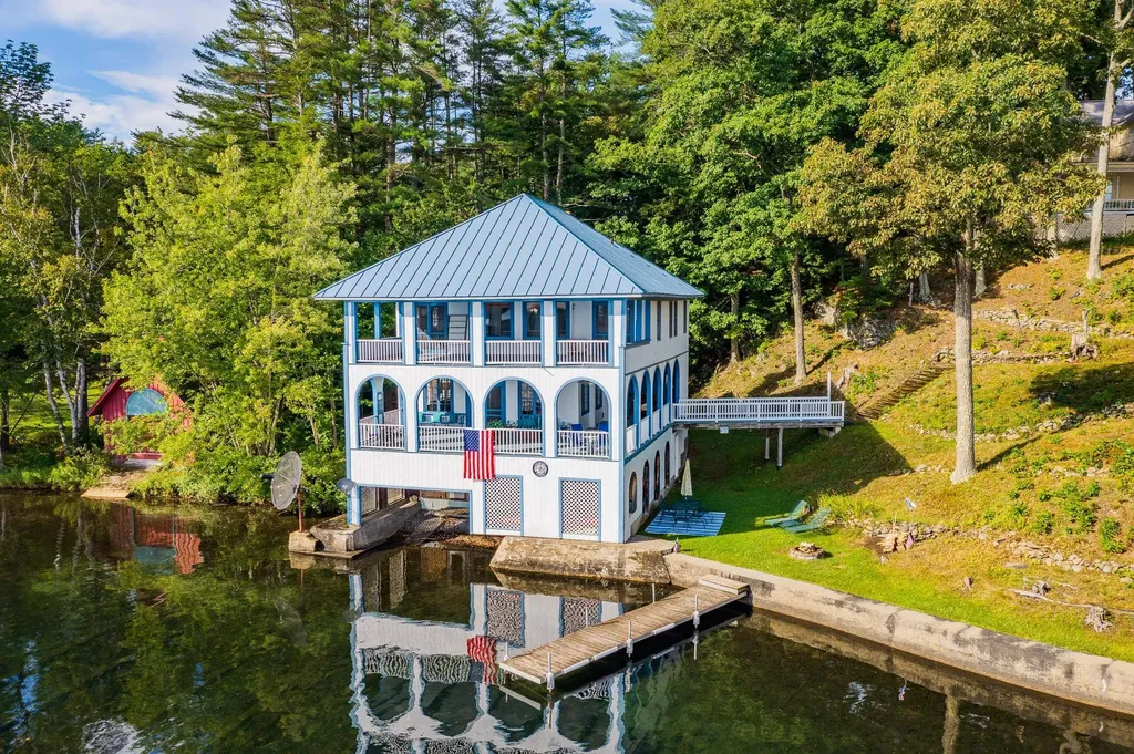 106 Cliff Mull Lane Fairlee VT 05045