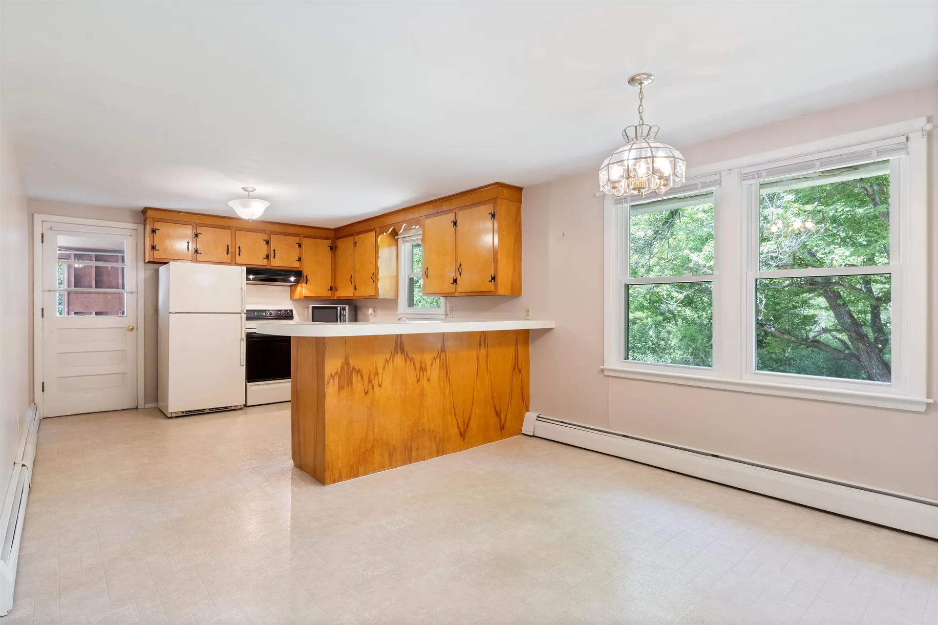 79 Maple Street Somersworth NH 03878