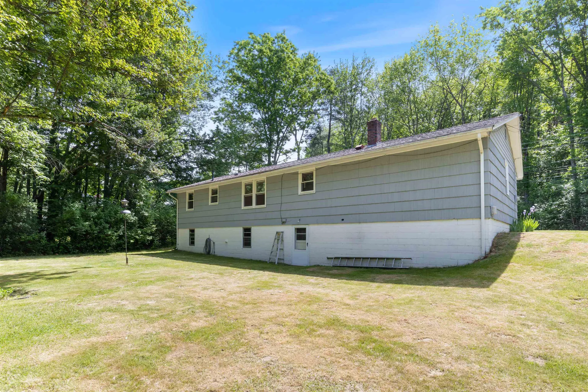79 Maple Street Somersworth NH 03878