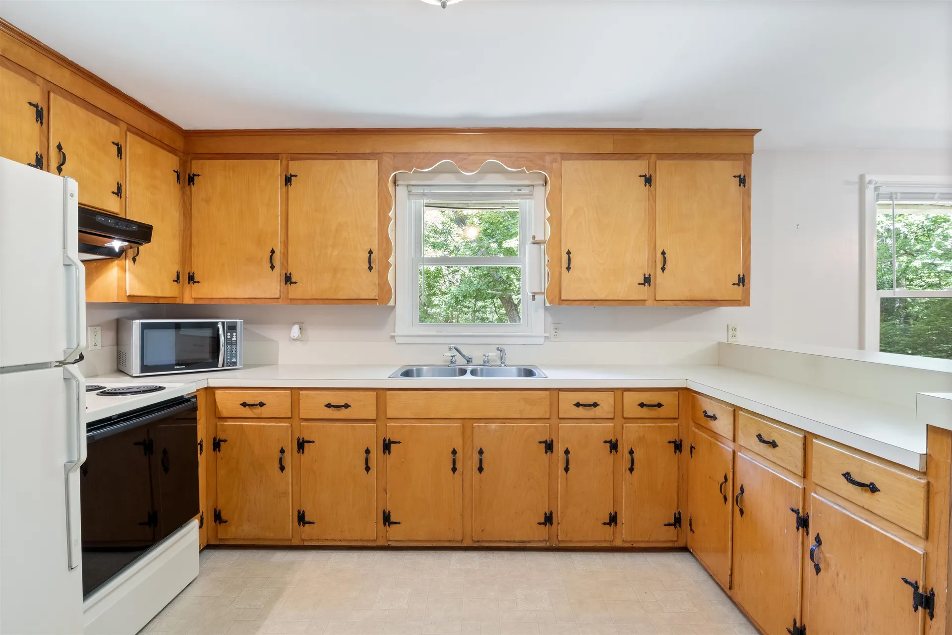 79 Maple Street Somersworth NH 03878
