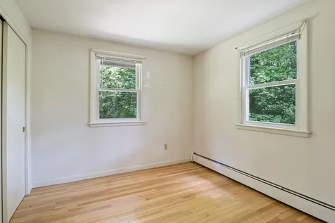 79 Maple Street Somersworth NH 03878