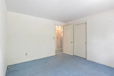 79 Maple Street Somersworth NH 03878
