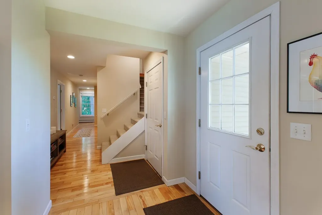 107 Mountain View Lane North Hero VT 05474