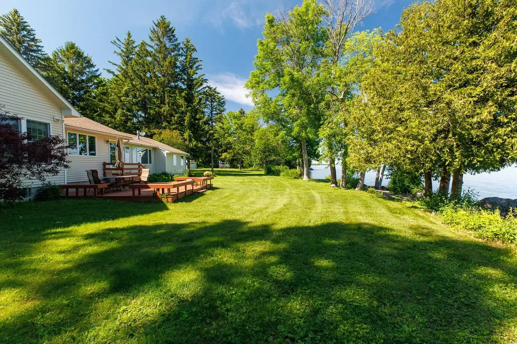 107 Mountain View Lane North Hero VT 05474