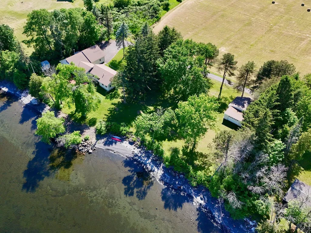 107 Mountain View Lane North Hero VT 05474