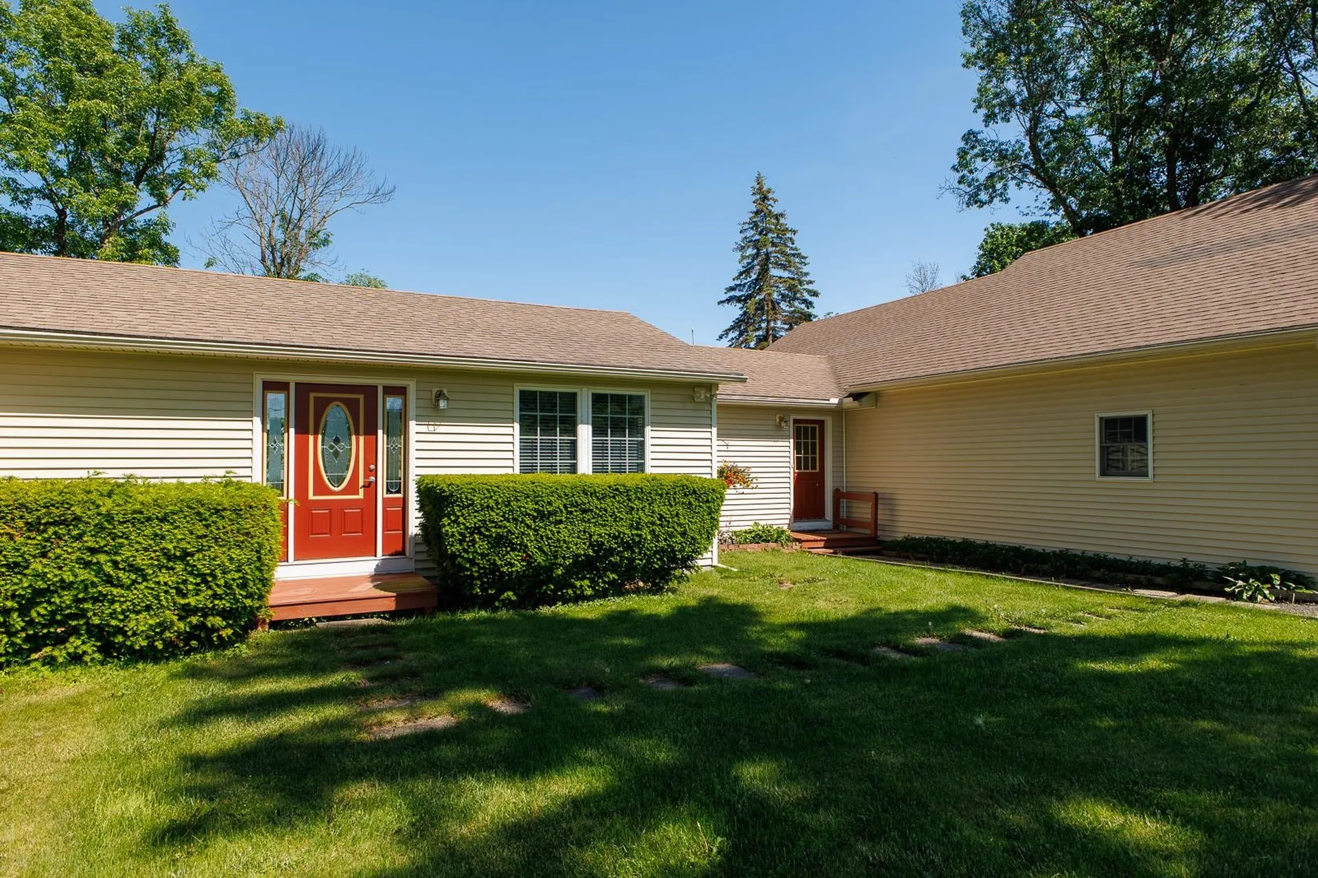 107 Mountain View Lane North Hero VT 05474