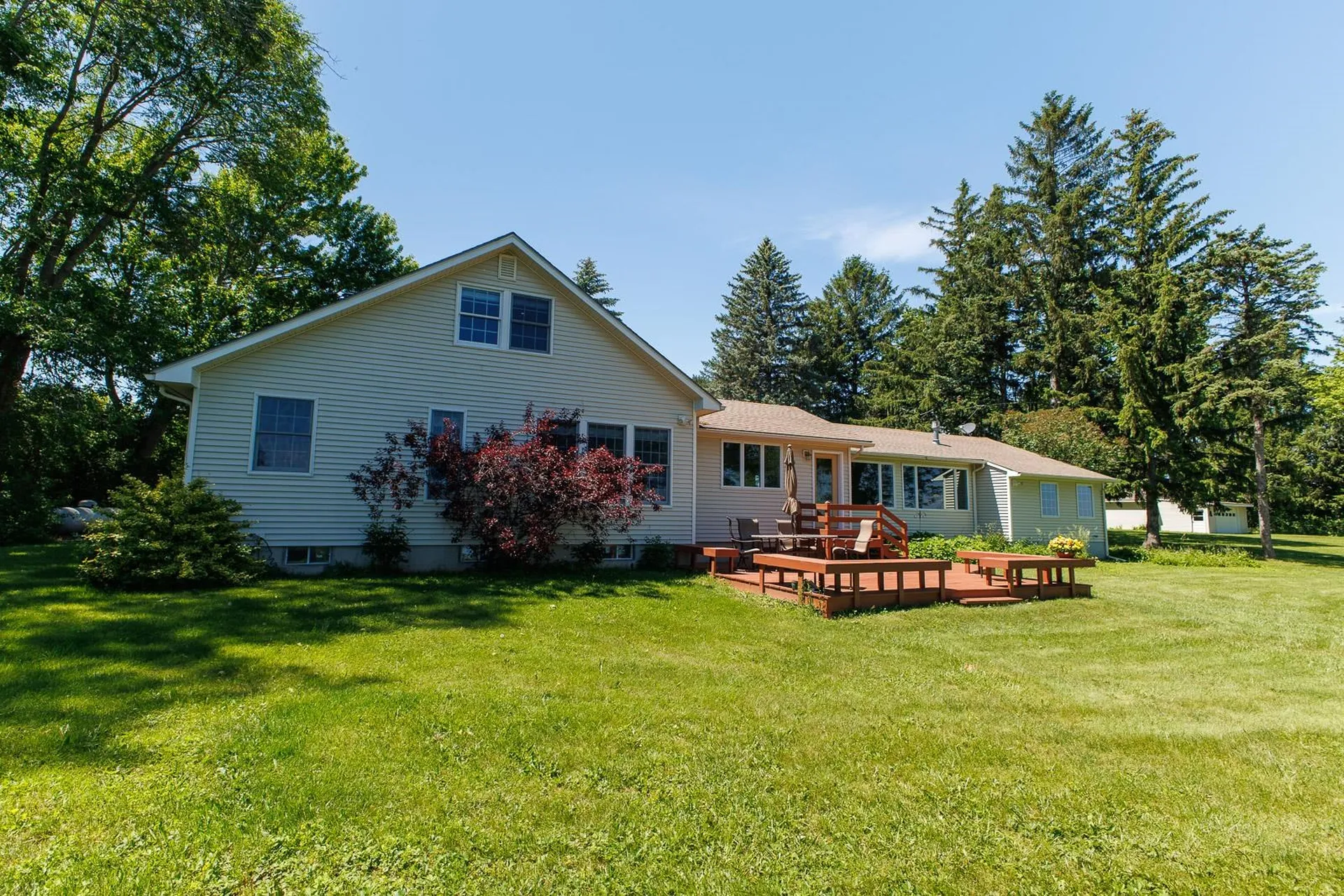 107 Mountain View Lane North Hero VT 05474