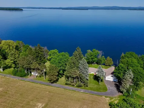 107 Mountain View Lane North Hero VT 05474