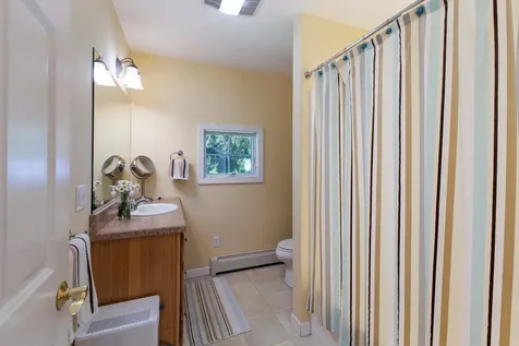 107 Mountain View Lane North Hero VT 05474