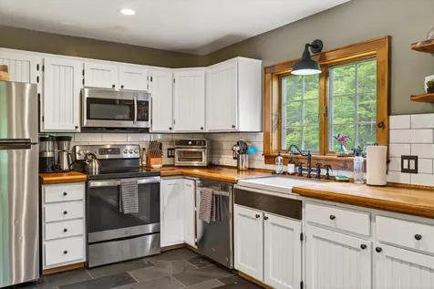 309 Ladyslipper Lane Killington VT 05751