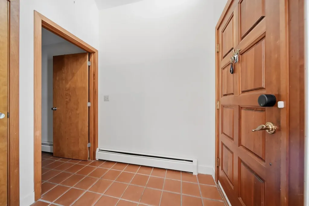 10 Eaton Road Amherst NH 03031