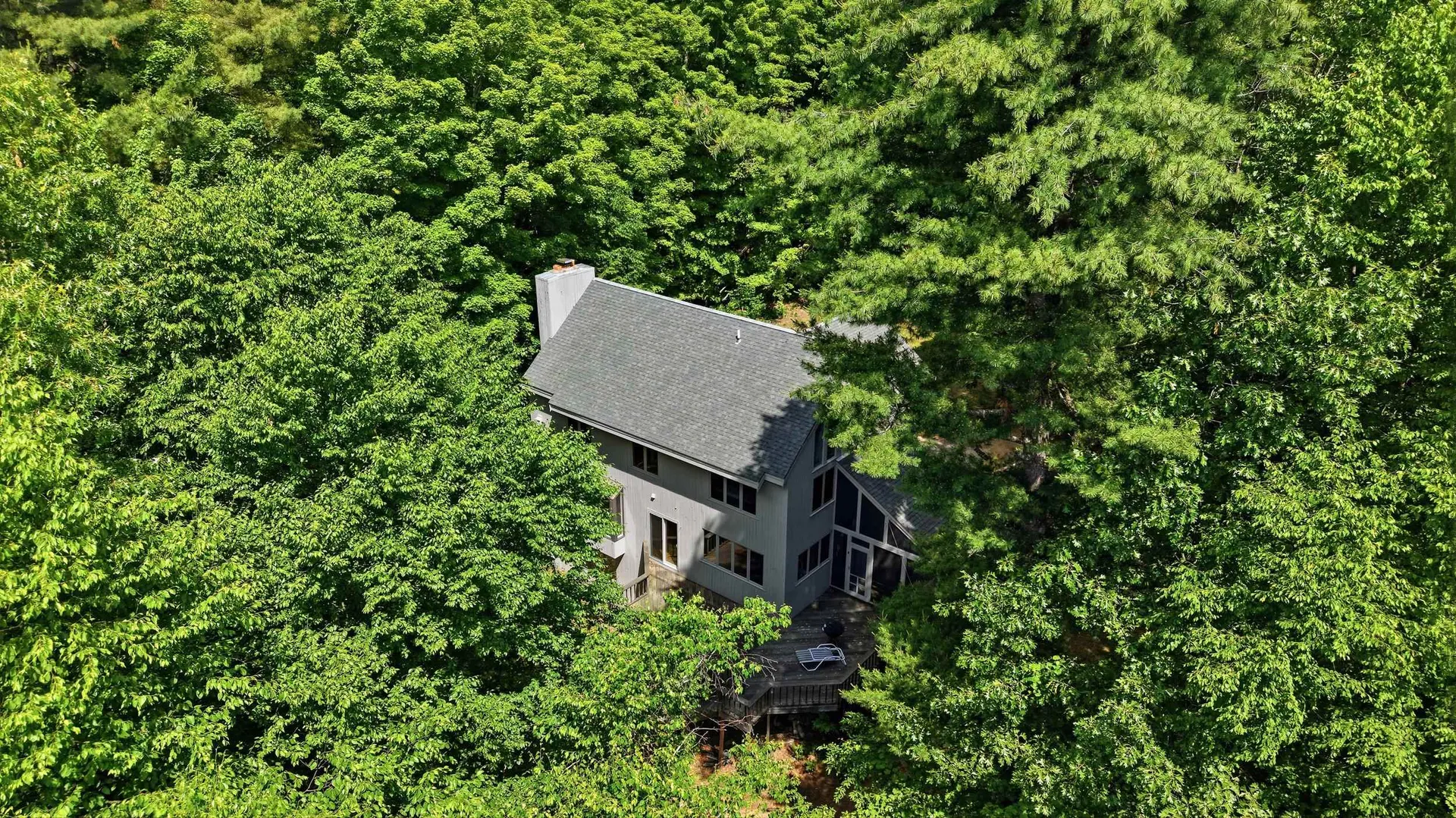 10 Eaton Road Amherst NH 03031
