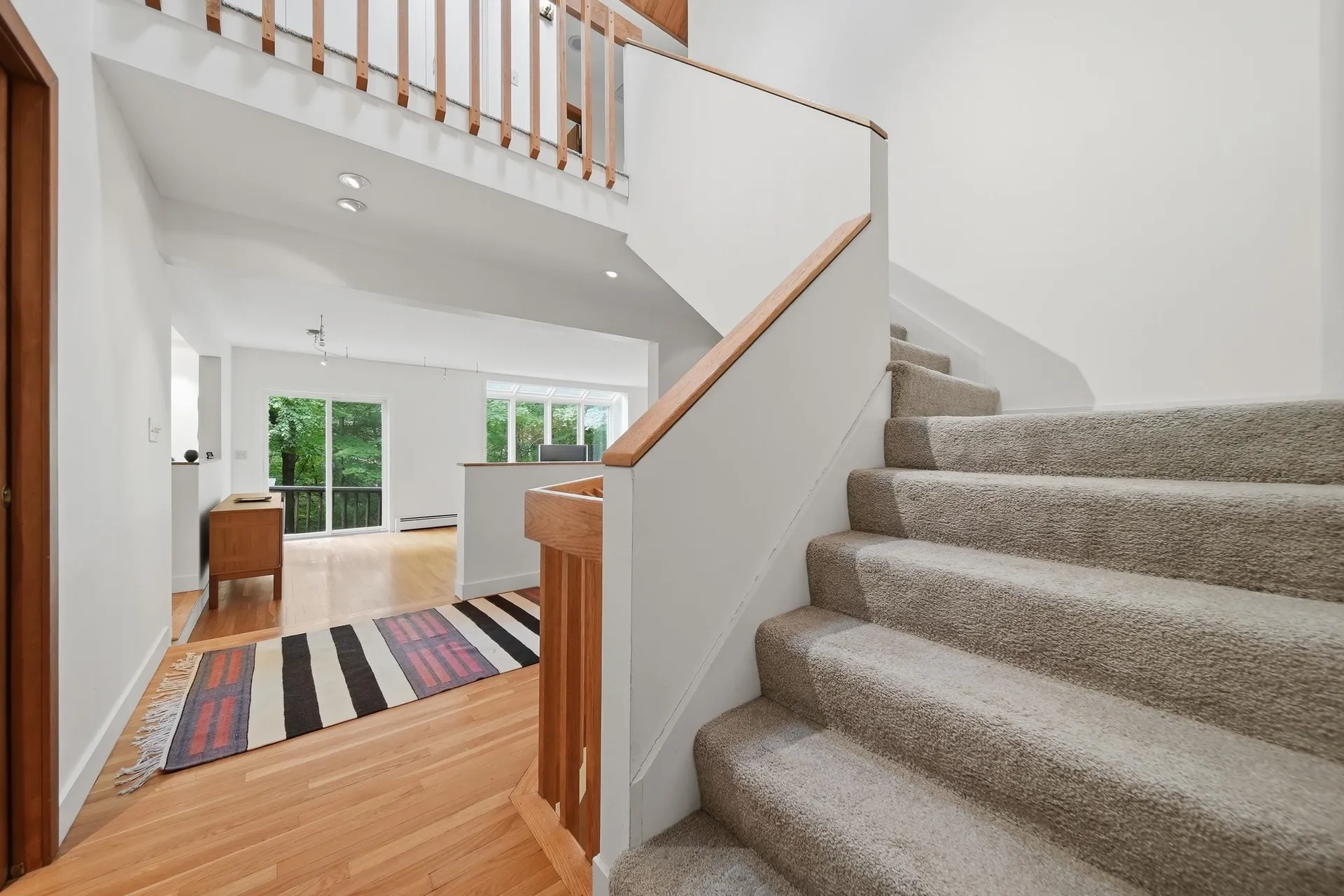 10 Eaton Road Amherst NH 03031