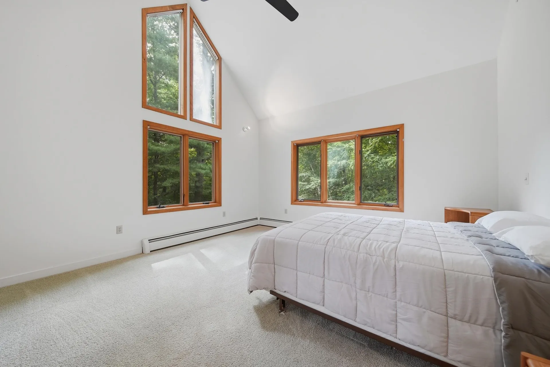 10 Eaton Road Amherst NH 03031