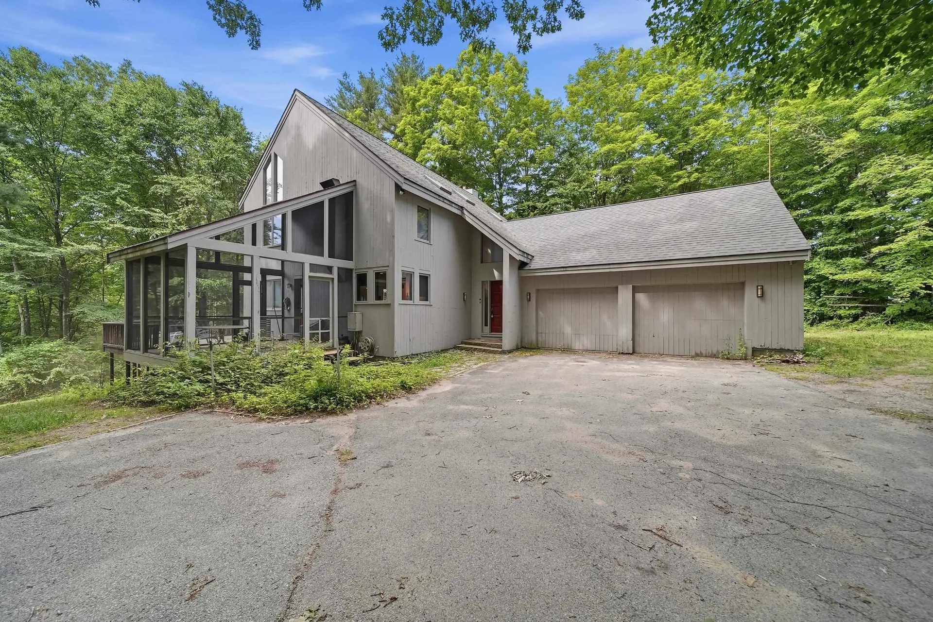 10 Eaton Road Amherst NH 03031