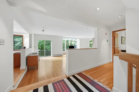 10 Eaton Road Amherst NH 03031
