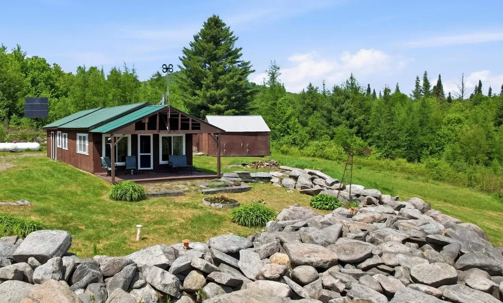 2691 Old Pond Hill Road Lunenburg VT 05906