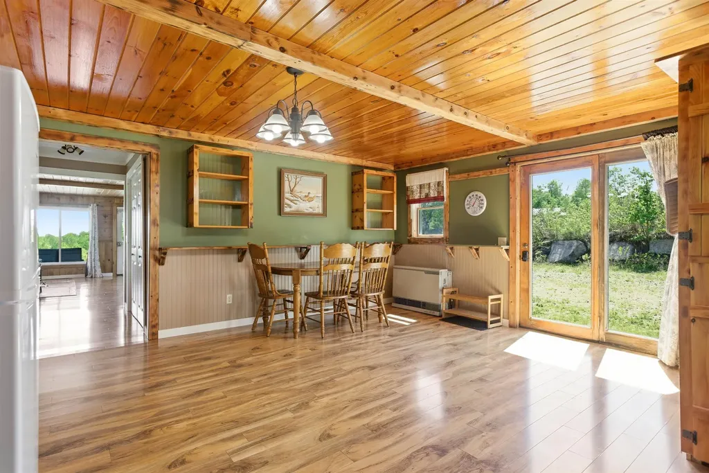 2691 Old Pond Hill Road Lunenburg VT 05906