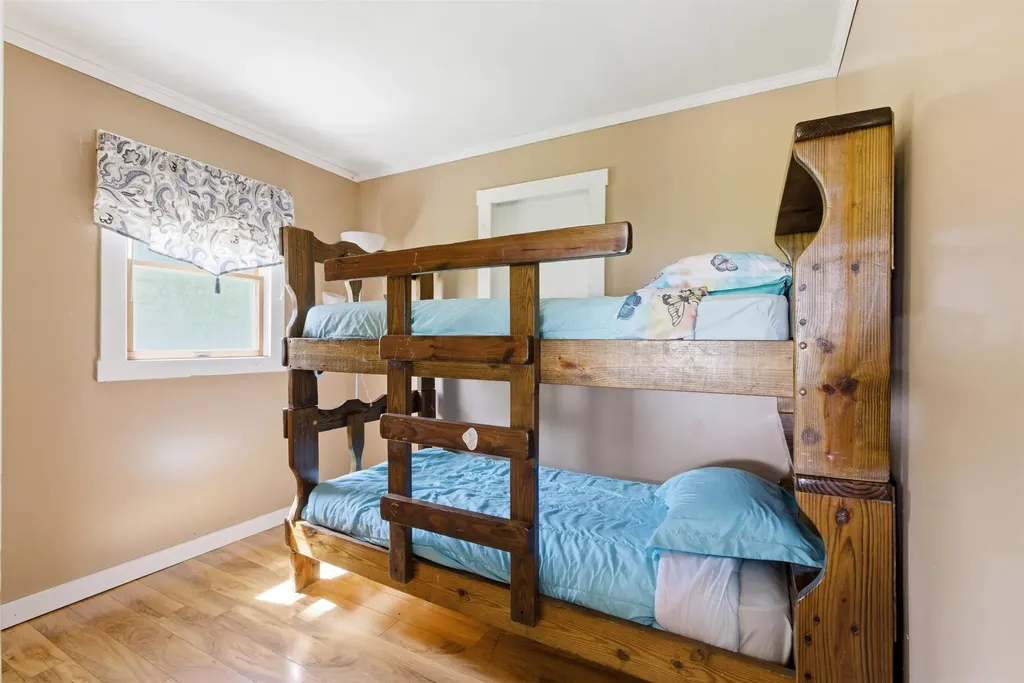 2691 Old Pond Hill Road Lunenburg VT 05906