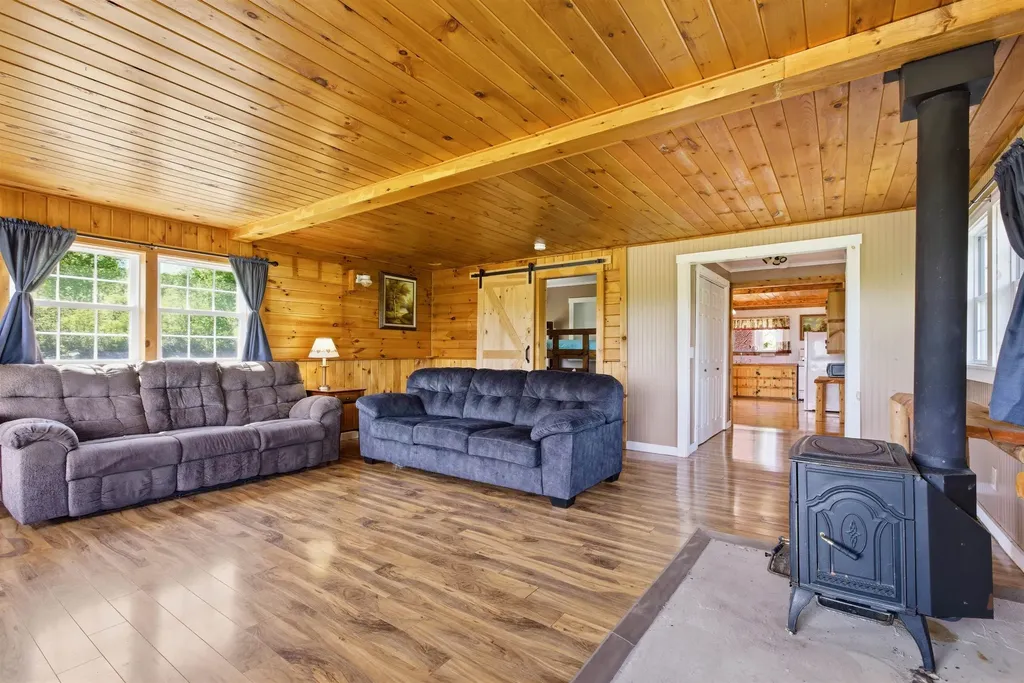 2691 Old Pond Hill Road Lunenburg VT 05906