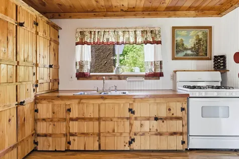 2691 Old Pond Hill Road Lunenburg VT 05906
