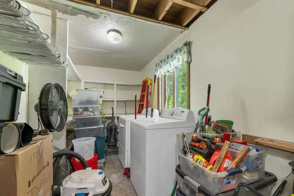 50 Brown Street Whitefield NH 03598