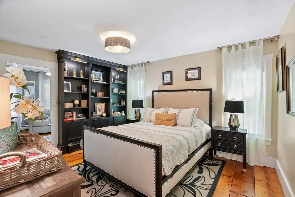 38 Water Street Rumney NH 03266