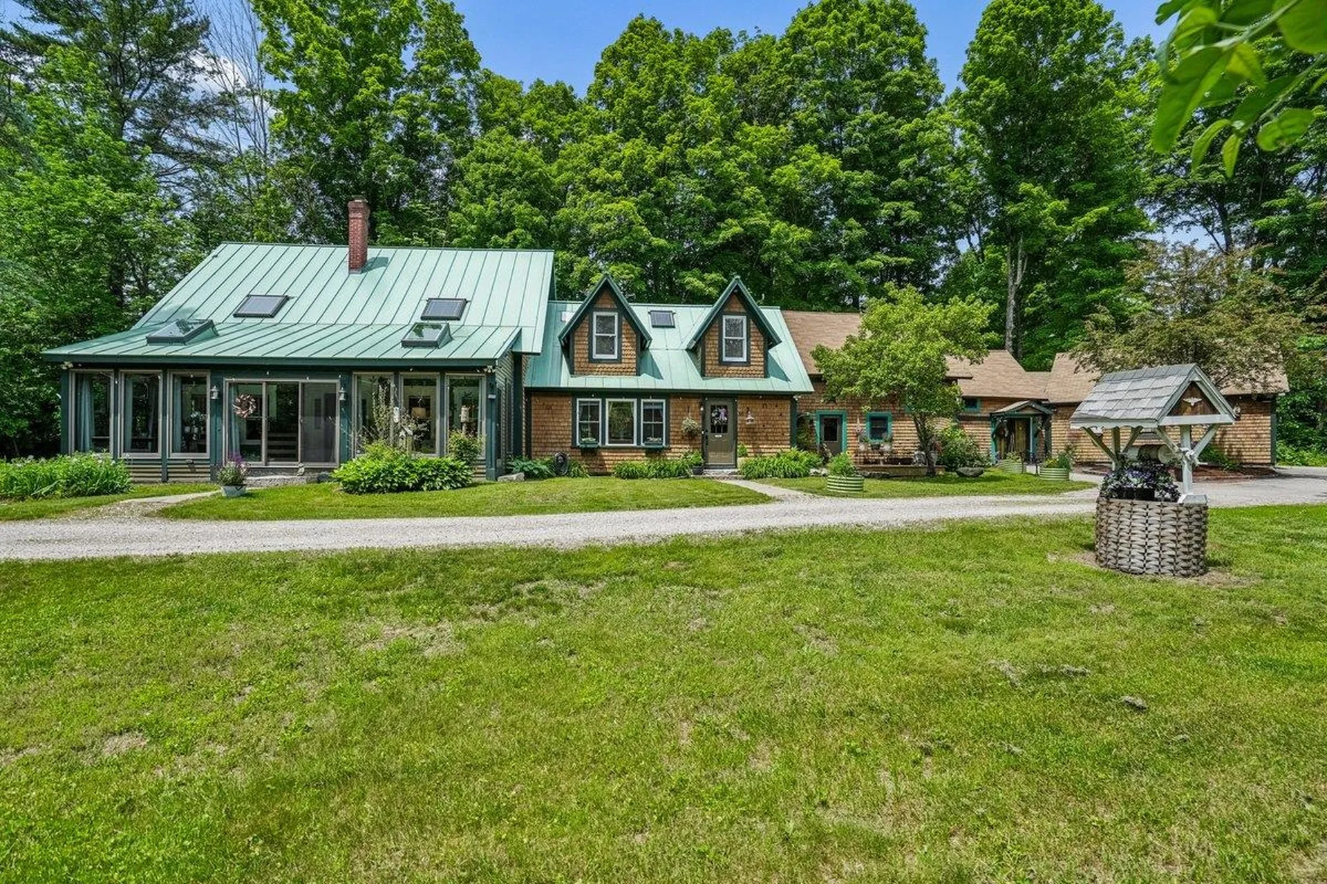 38 Water Street Rumney NH 03266