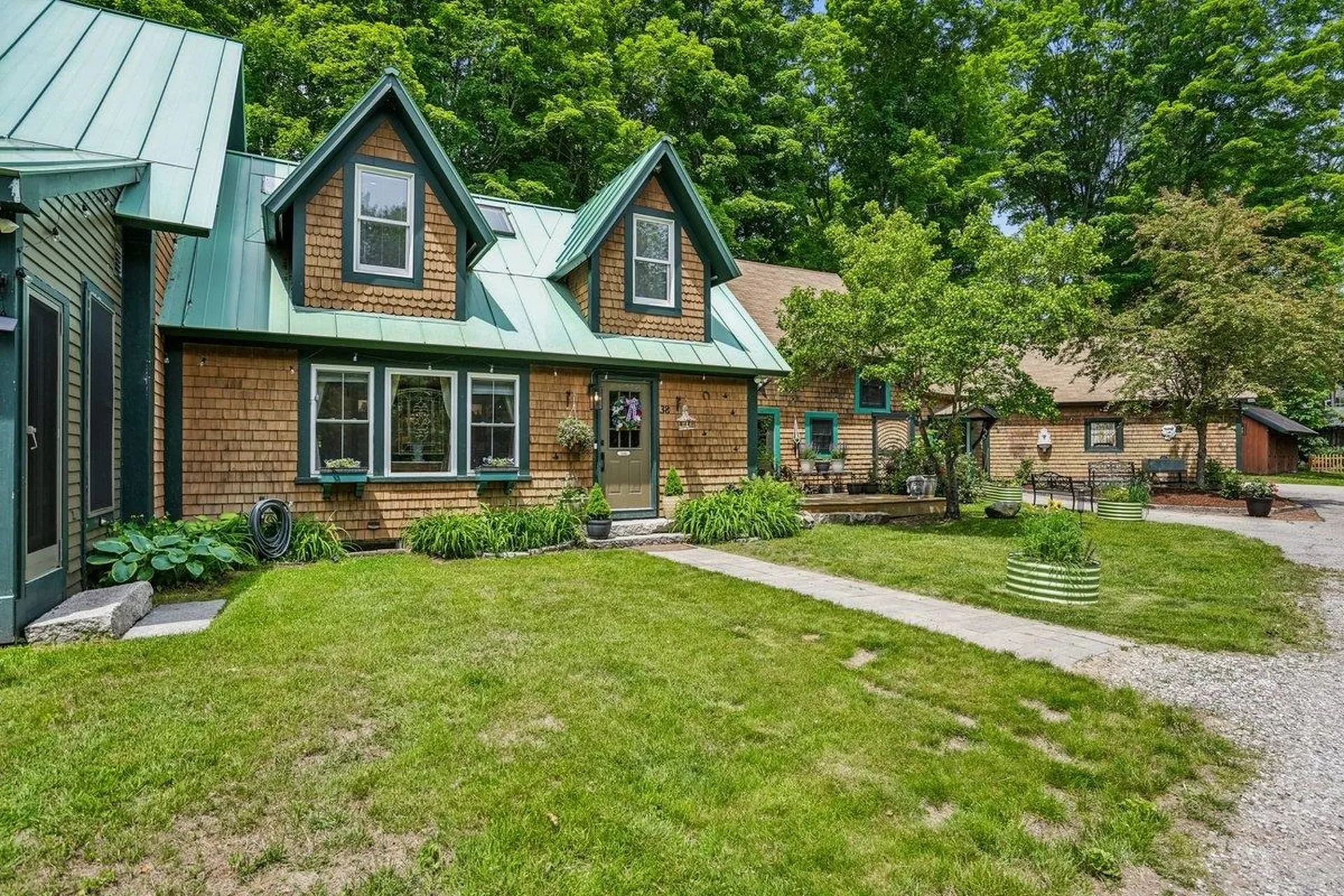 38 Water Street Rumney NH 03266