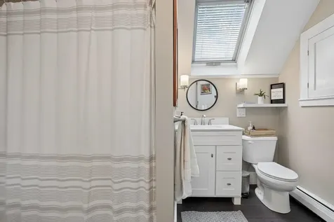 38 Water Street Rumney NH 03266