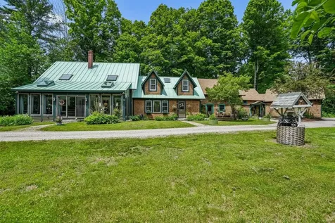 38 Water Street Rumney NH 03266